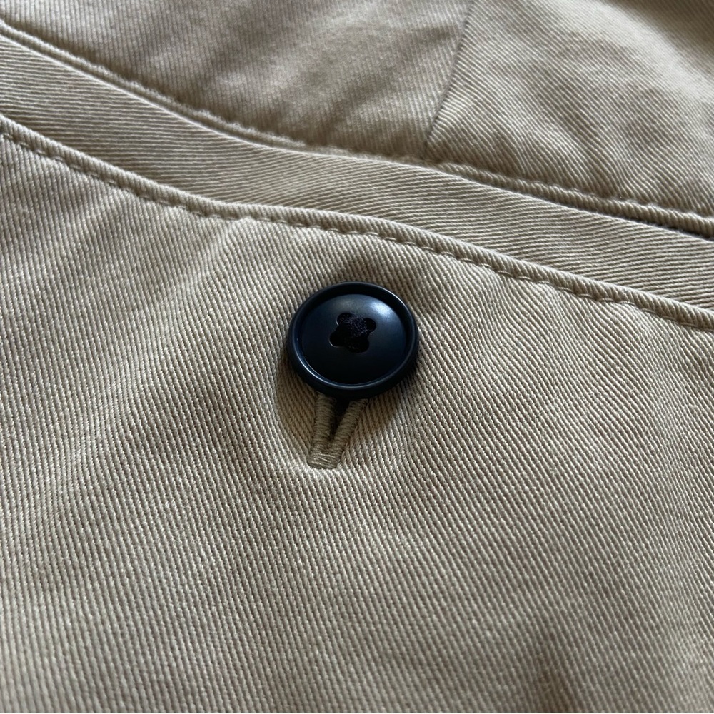 Everlane The Performance Chino | Uniform Slim Fit - Picture 13 of 16